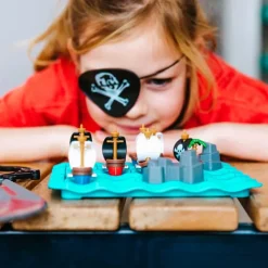 Smart Games SmartGames Pirates Crossfire><noscript><img width=